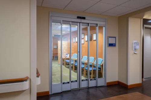 Aluminum Window — image 1