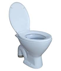 Ceramic western toilet — image 1