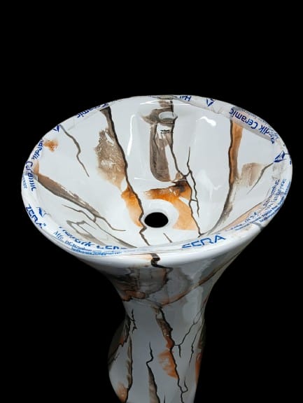 Ceremaci Pedestal washbasin — image 1