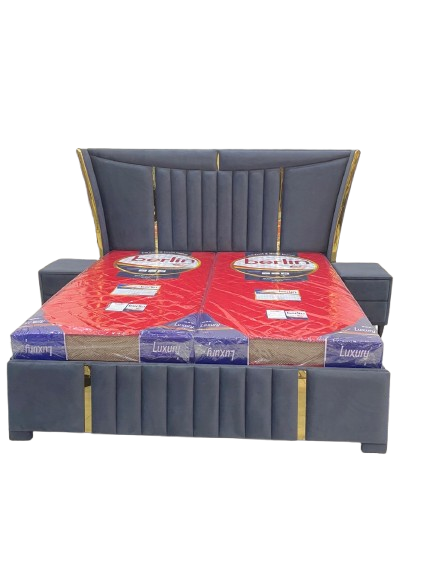 Designer Double bed — image 1