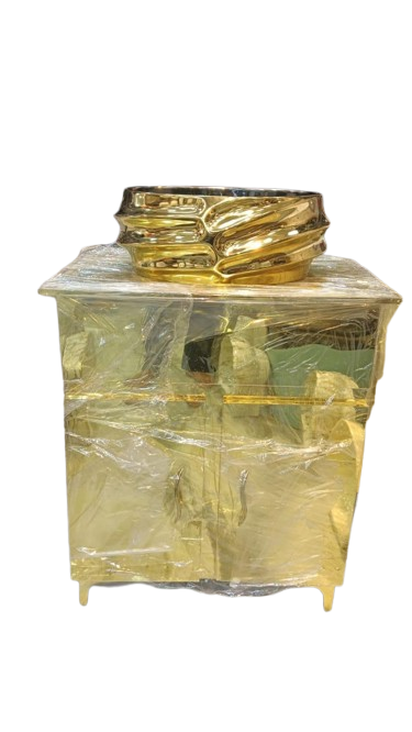Gold Cabinet Wash Basin — image 1