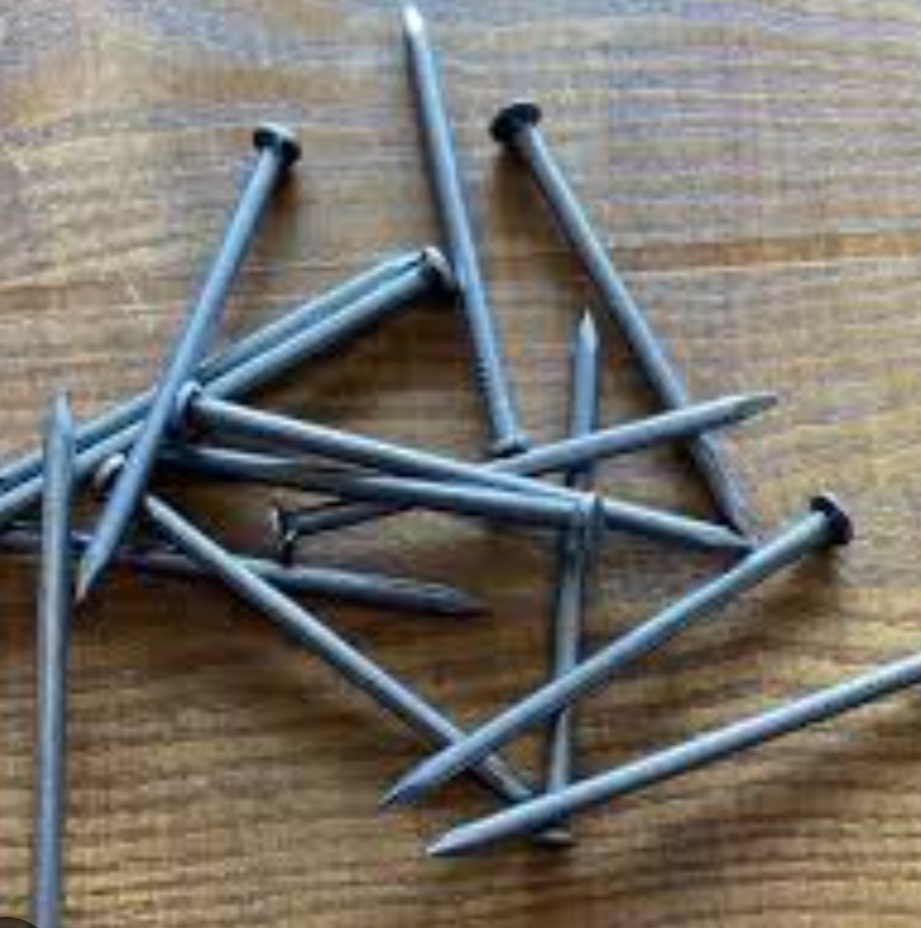 Nails — image 1
