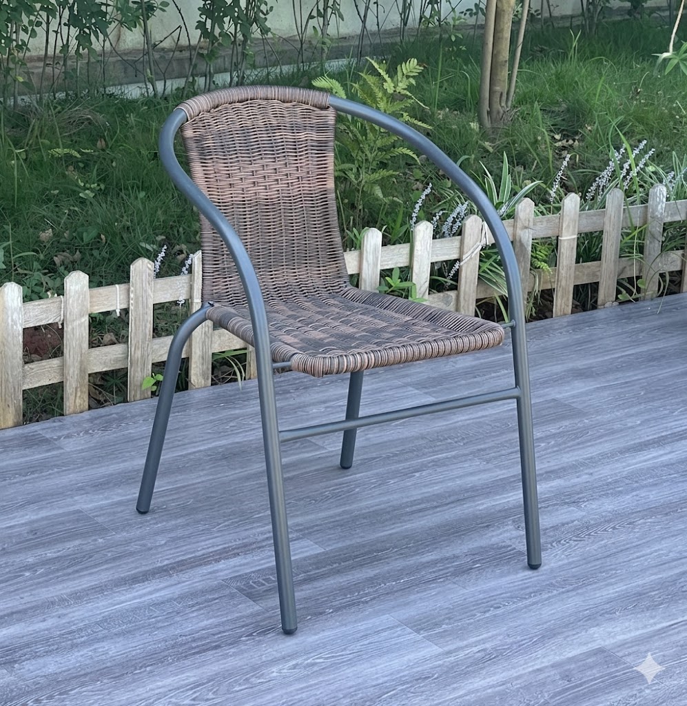 Outdoor Rattan Armchair with Metal Frame — image 1