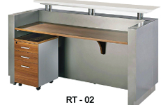 Reception Table — image 1