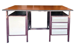 Steel Office Table — image 3